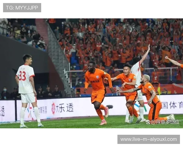 云南玉昆外线重压直接击溃整条防线